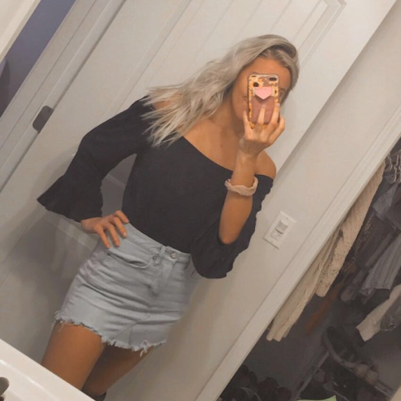 Nordstrom Tops - Navy off the shoulder bell sleeve top